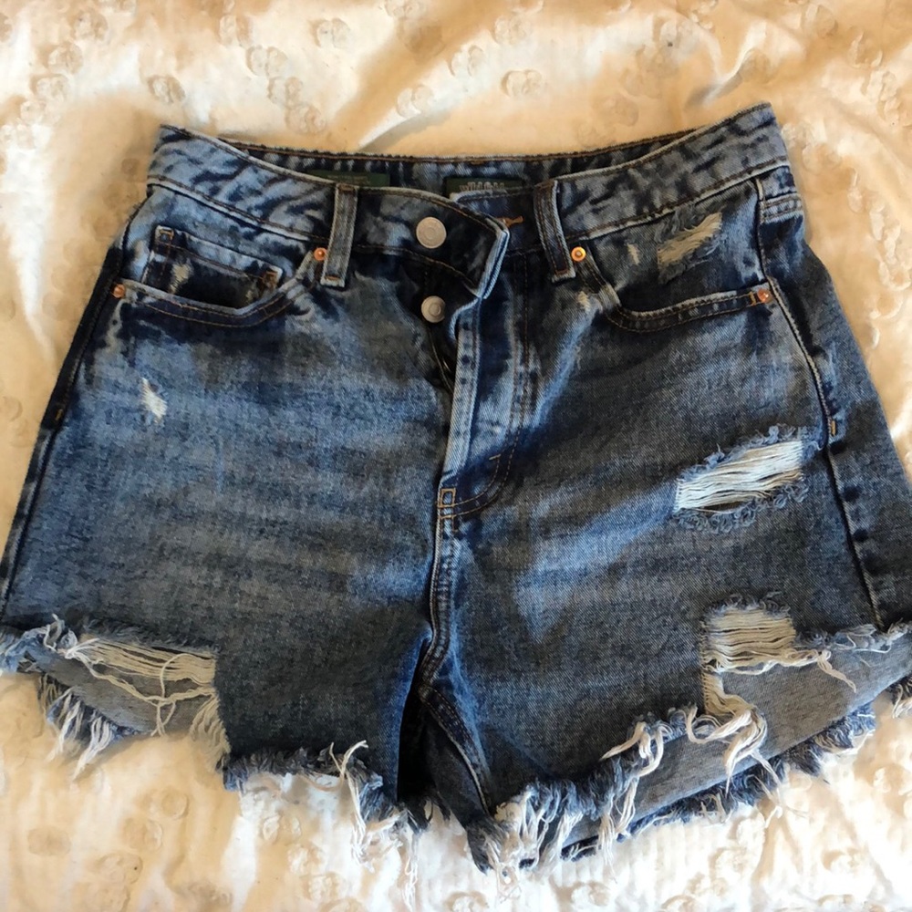Distressed Jean shorts